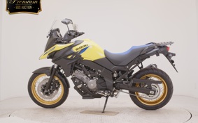 SUZUKI Vｽﾄﾛｰﾑ650XTA 2026 C733M