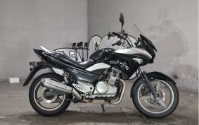 SUZUKI GSR250S GJ55D