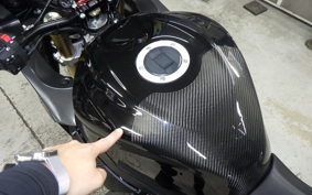 SUZUKI GSX-R750 2013