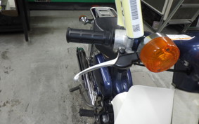 HONDA C50 SUPER CUB 2012 AA01