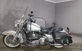 HARLEY FLHRC-I 1450 2005 FRW
