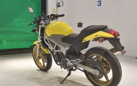 HONDA VTR 250 Gen. 2 2025 MC33