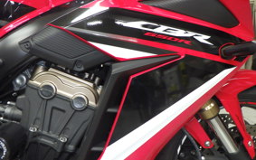 HONDA CBR650R 2021 RH03