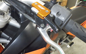 KTM 990 SUPERMOTO 2006