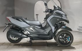 YAMAHA TRICITY 300 SH15J