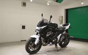 KAWASAKI Z800 2013