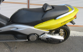 YAMAHA T-MAX 500 2001 SJ01