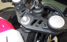 YAMAHA YZF-R15 2023