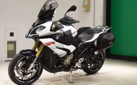 BMW S1000XR 2015