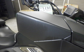 HONDA NM4 VULTUS -01 2015 RC82