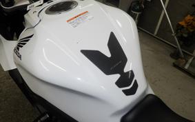 HONDA CBR650R 2023 RH03