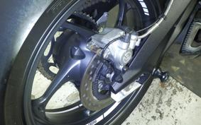 TRIUMPH STREET TRIPLE RS