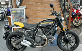 DUCATI  DUCATI  SCRAMBLER  FULL  THROTTLE  2019 KB01