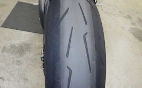DUCATI STREETFIGHTER V4 S 2021