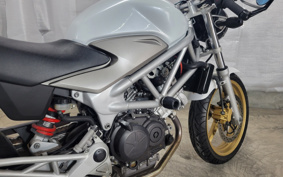 HONDA VTR 250 MC33