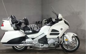 HONDA GL 1800 GOLD WING 2014 SC68
