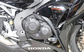 HONDA CBR1000RR ABS 2015 SC59