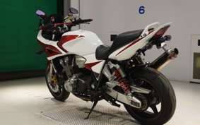 HONDA CB1300SF SUPER BOLDOR 2018 SC54