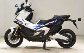 HONDA X-ADV 750 2026 RH21