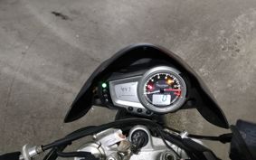 TRIUMPH STREET TRIPLE 2009 TMD406