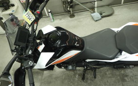 KTM 390 DUKE 2025
