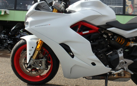 DUCATI  DUCATI  SUPER  SPORT S 2018 VA01