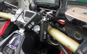 HONDA X-ADV 750 2017 RC95