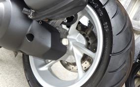 YAMAHA N-MAX SE86J