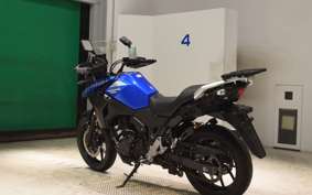 SUZUKI Vｽﾄﾛｰﾑ250A 2005