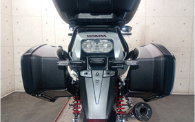 HONDA CB1300 SUPER  BOL DOR ABS 2019 SC54