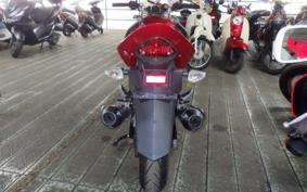 SUZUKI GSR250