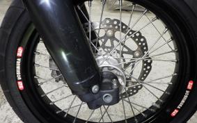 HONDA CRF250M 2005 MD44