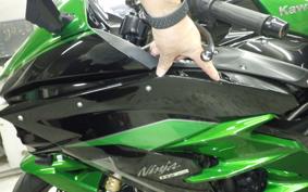 KAWASAKI NINJA H2 SX SE 2018 ZXT02A