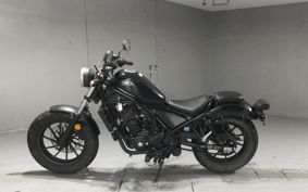 HONDA REBEL MC49