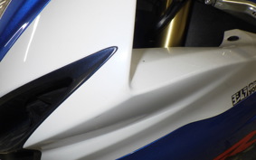 SUZUKI GSX-R750 2014