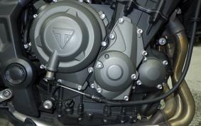 TRIUMPH TRIDENT 660 2021
