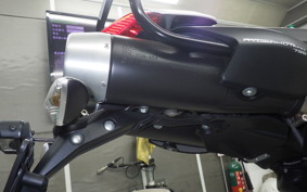 DUCATI HYPERMOTARD 796 2011