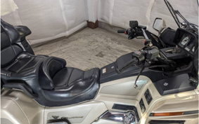 HONDA GL1500 GOLD WING 1998 SC22