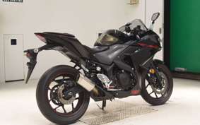 YAMAHA YZF-R25 1983 RG10J