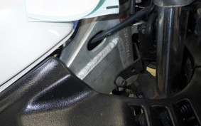 SUZUKI GSX-R400 2004 GK71F