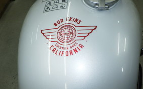 TRIUMPH BONNEVILLE T100 2020