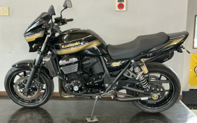 KAWASAKI ZRX1200 DAEG 2015 ZRT20D