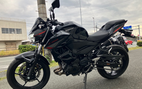KAWASAKI Z400 2025 EX400L
