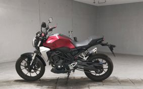 HONDA CB250R MC52