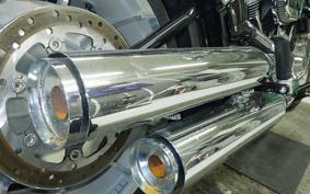 HARLEY FLBS 1870 2025
