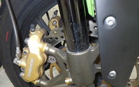 KAWASAKI ZX 10 NINJA R 2004 ZXT00C