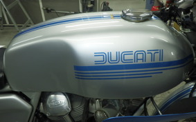 DUCATI 900SS 1977