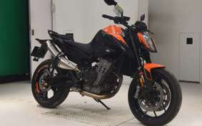 KTM 890 DUKE