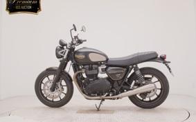 TRIUMPH STREET TWIN 2021