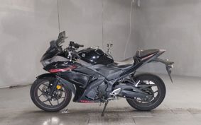YAMAHA YZF-R25 RG10J
